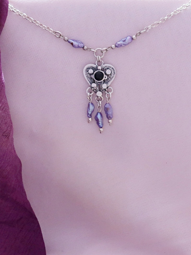 B294- Filigree Heart Necklace