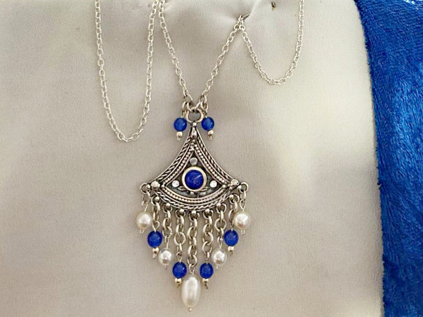 B368 - Shell Pendant with Lapis & Pearls