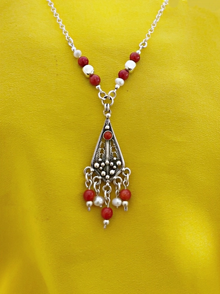 B379- Filigree Necklace with Carnelians & Pearls