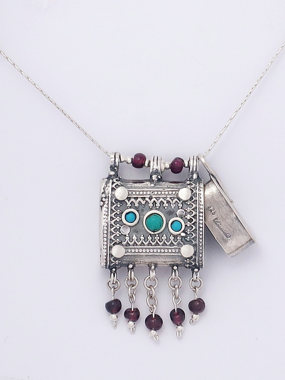 C26.1- Square Box Pendant with Opening Cap