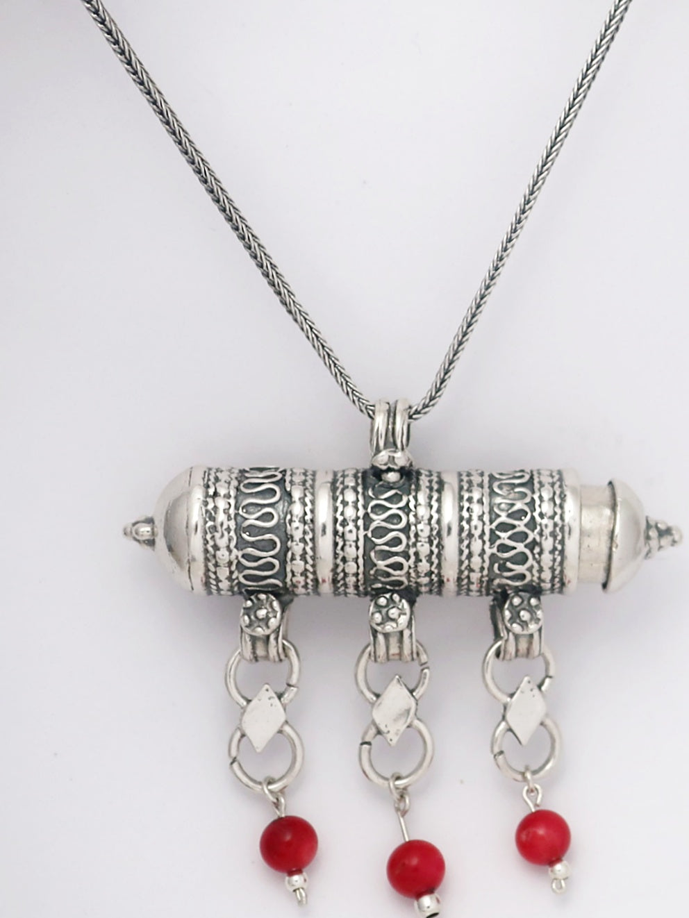 D10- Round Box Pendant with Opening Cap