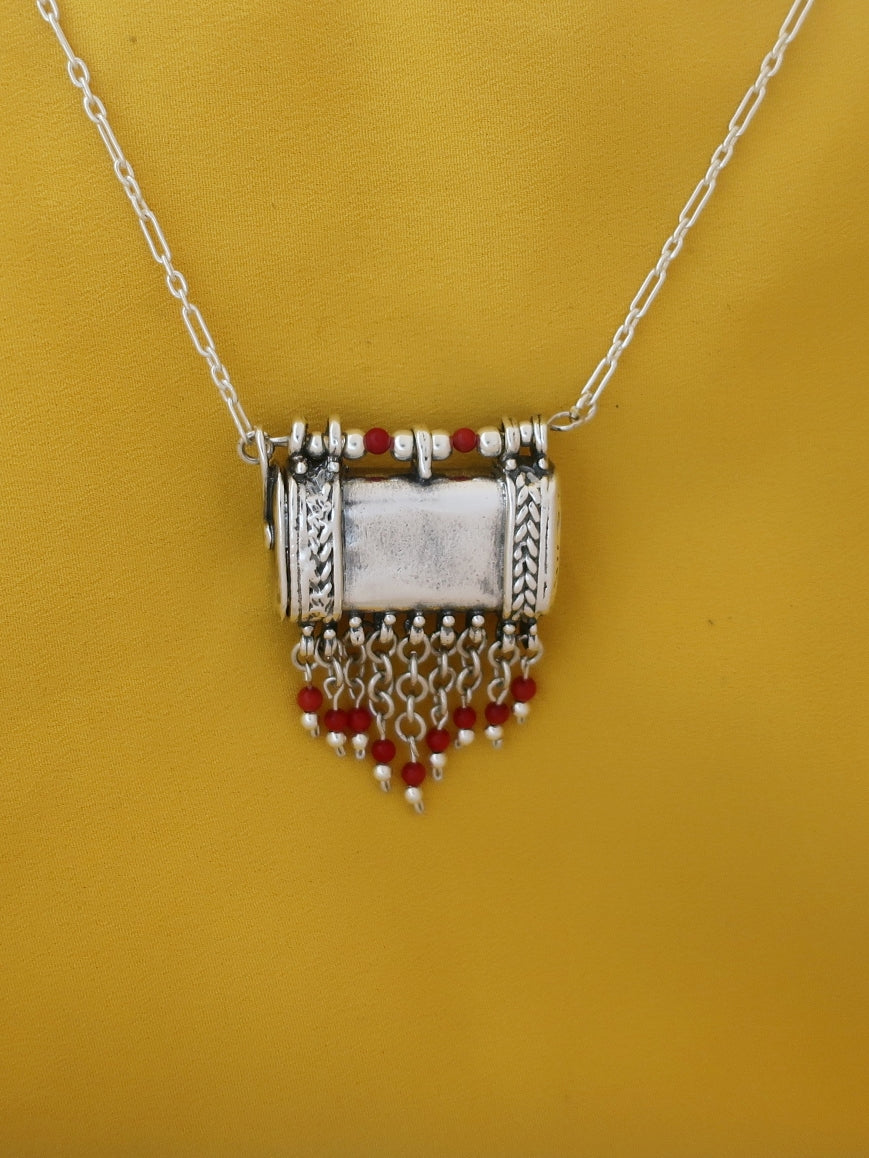 C46- Square Box Pendant with Opening Cap
