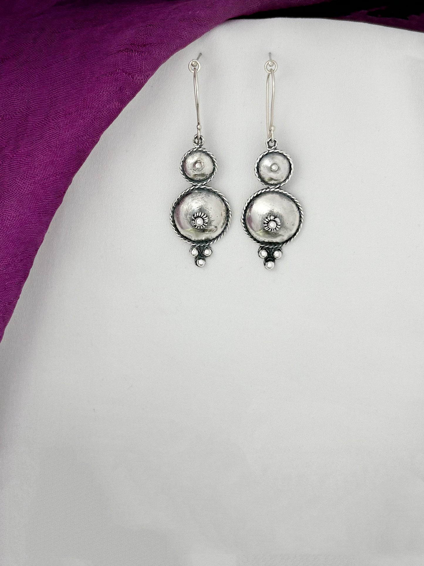 E148- Silver Dome Earrings