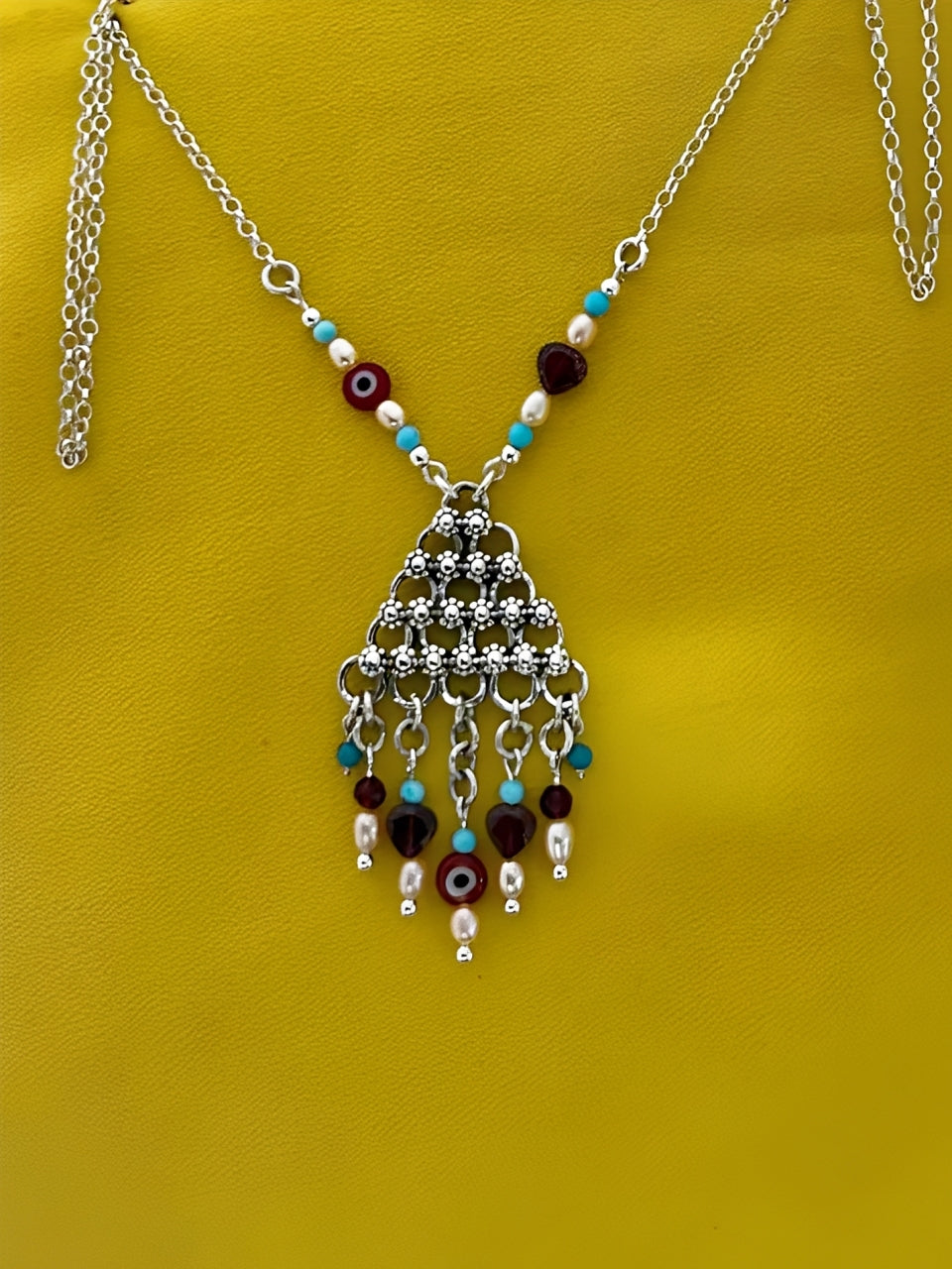 B9- Flowers Triangle Necklace with Pearls