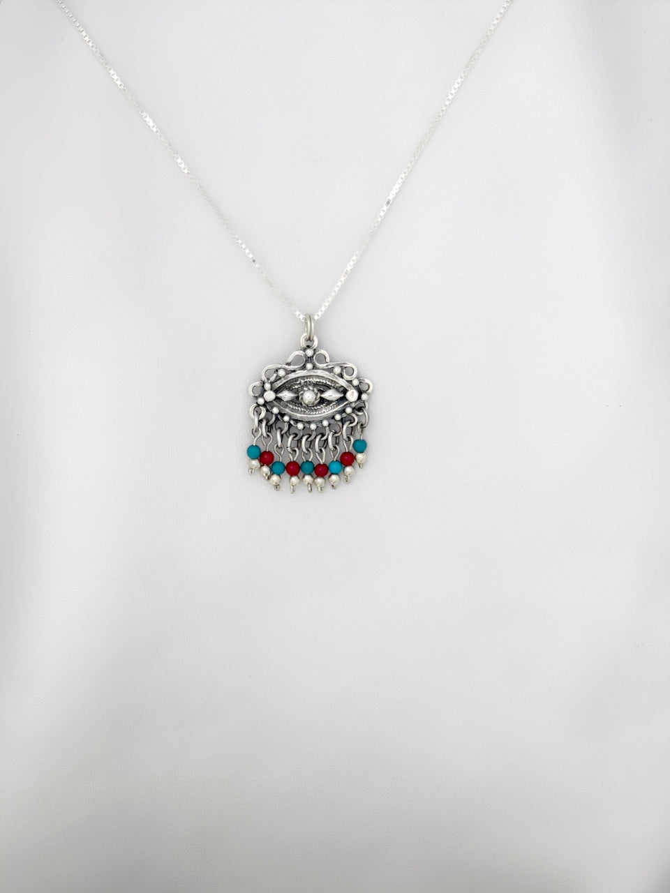 B29- Eye Pendant