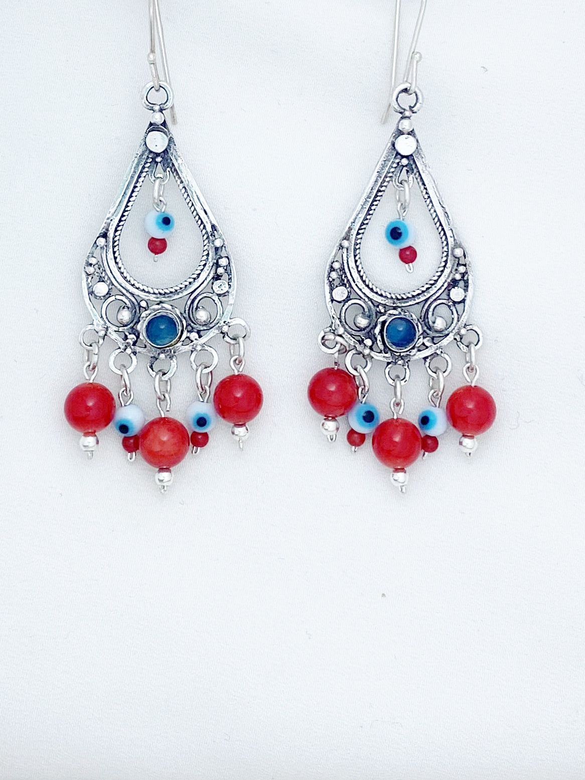 E69.6-  Silver Filigree Earrings with Agate Stone