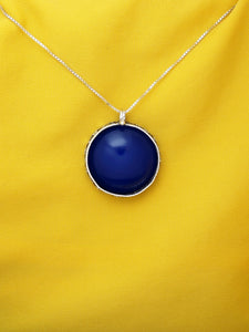 B234-Round Pendant with Agate Stone