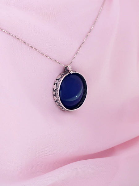 B234-Round Pendant with Agate Stone