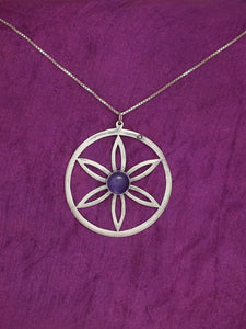 B257- Flower Pendant