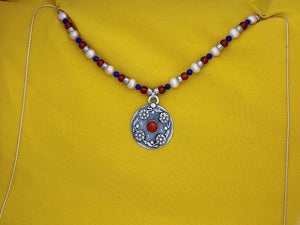 B348- Flowers Necklace