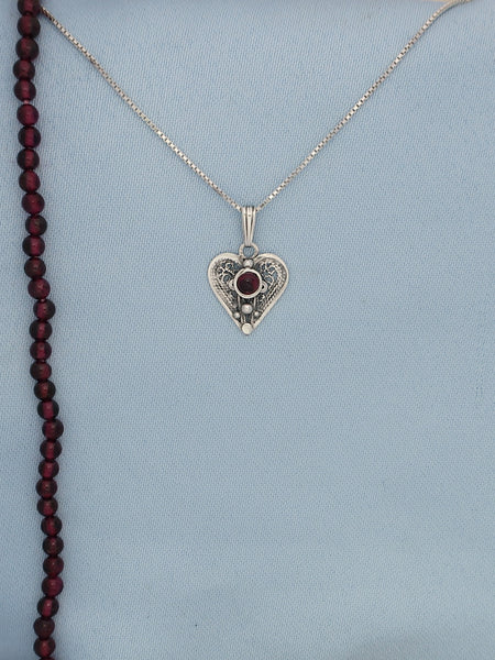 B76-  Filigree Heart Pendant with Multiple Stones - Zehava Jewelry