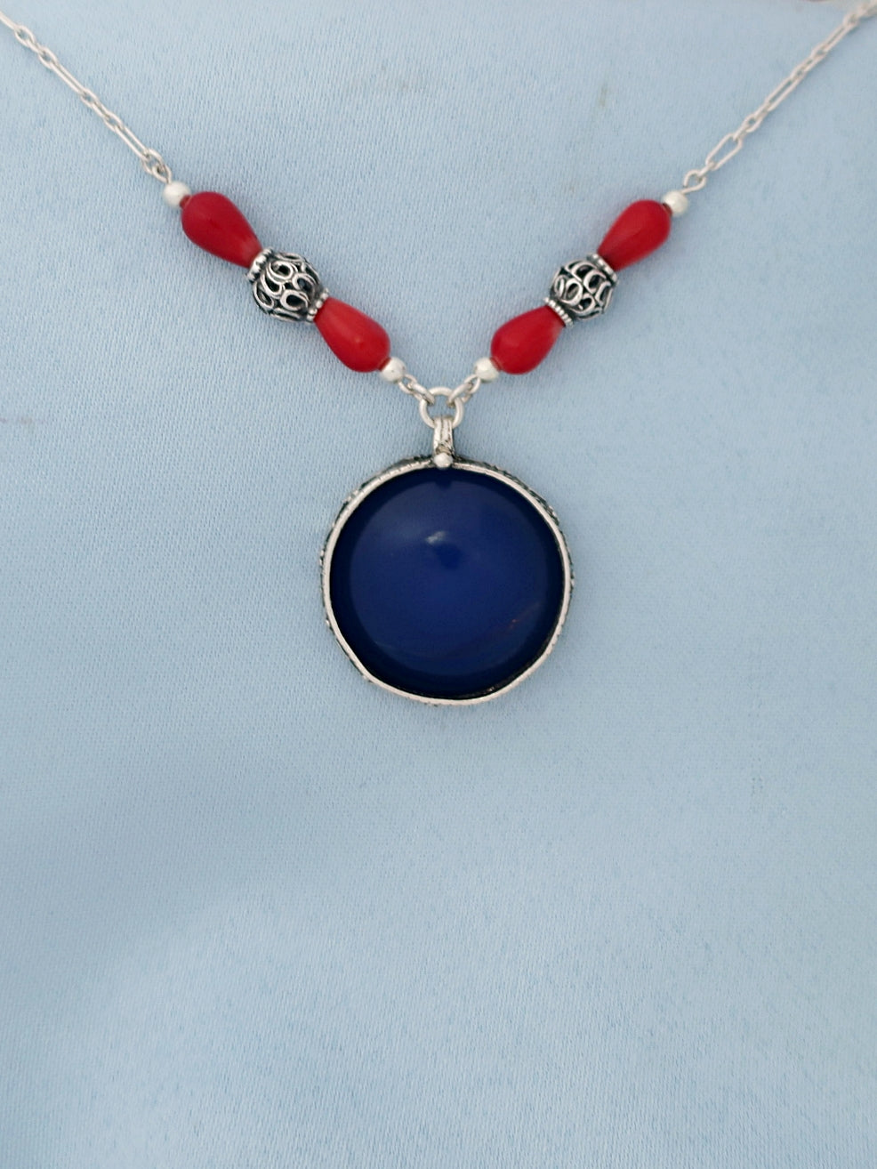 B273-Silver Necklace with Agate Stone