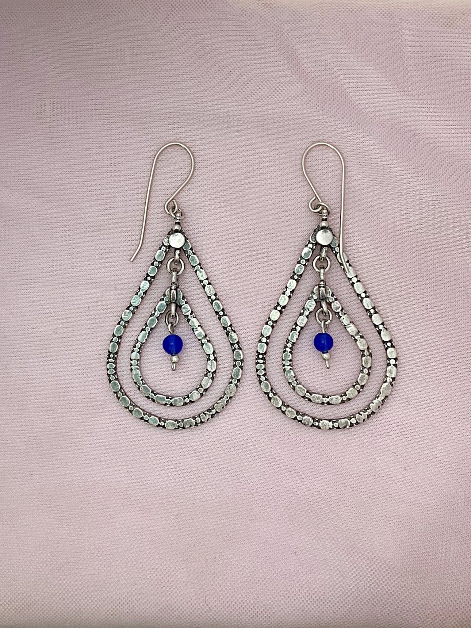 E123- Silver Oval Earrings