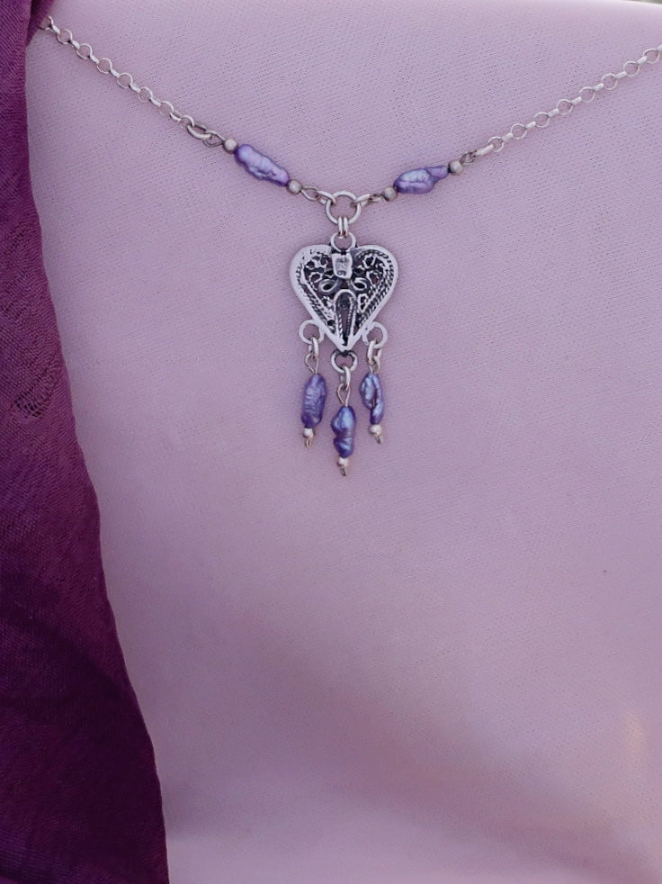 B294- Filigree Heart Necklace