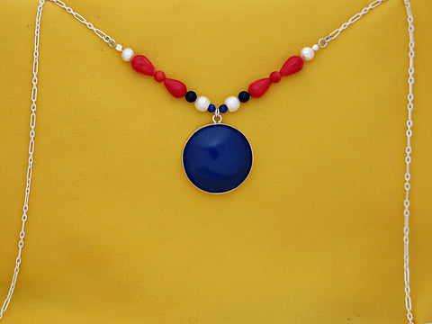 B318-Round Pendant with Agate Stone