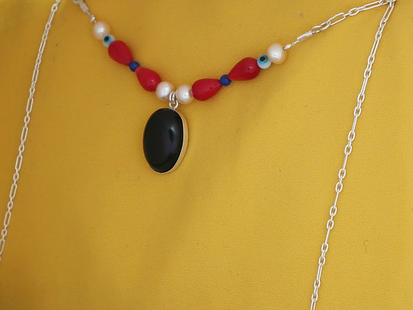 B320- Oval necklace with Onyx Stone