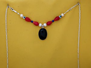 B320- Oval necklace with Onyx Stone