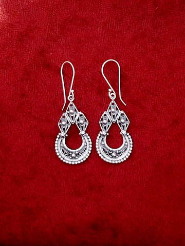 E58- Silver Filigree Earrings - Zehava Jewelry