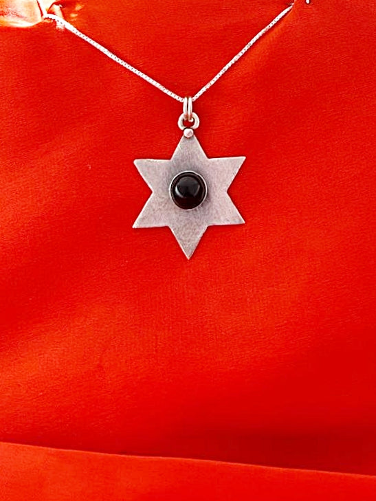 B361- David's Star Pendant with Garnet Stone
