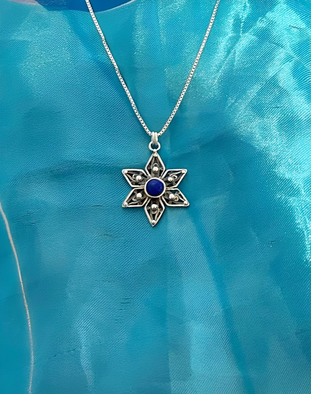 B40- Flower Pendant with Multiple Stones