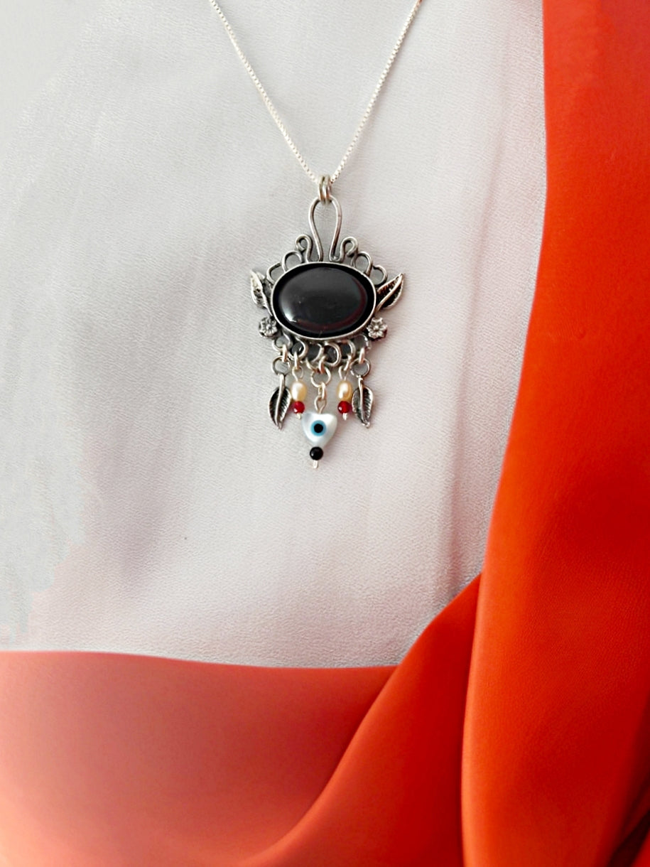 B413- Oval Necklace with leaves