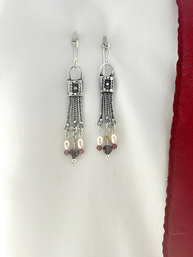 E151- Silver Earrings with Garnet & Pearls