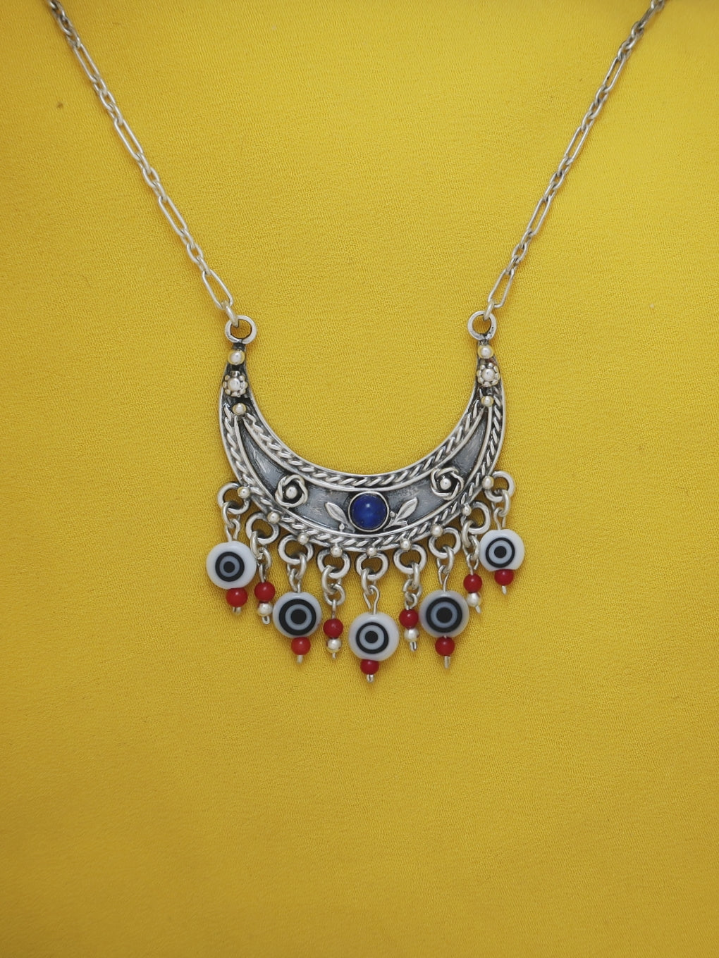 B196 - Silver Moon Necklace