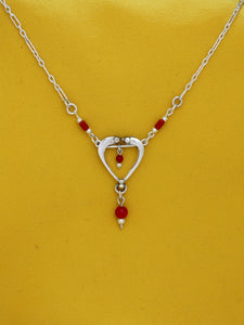 B204- Heart Necklace