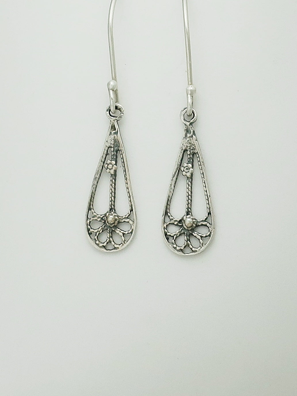 E9- Small Yemenite Earrings - Zehava Jewelry