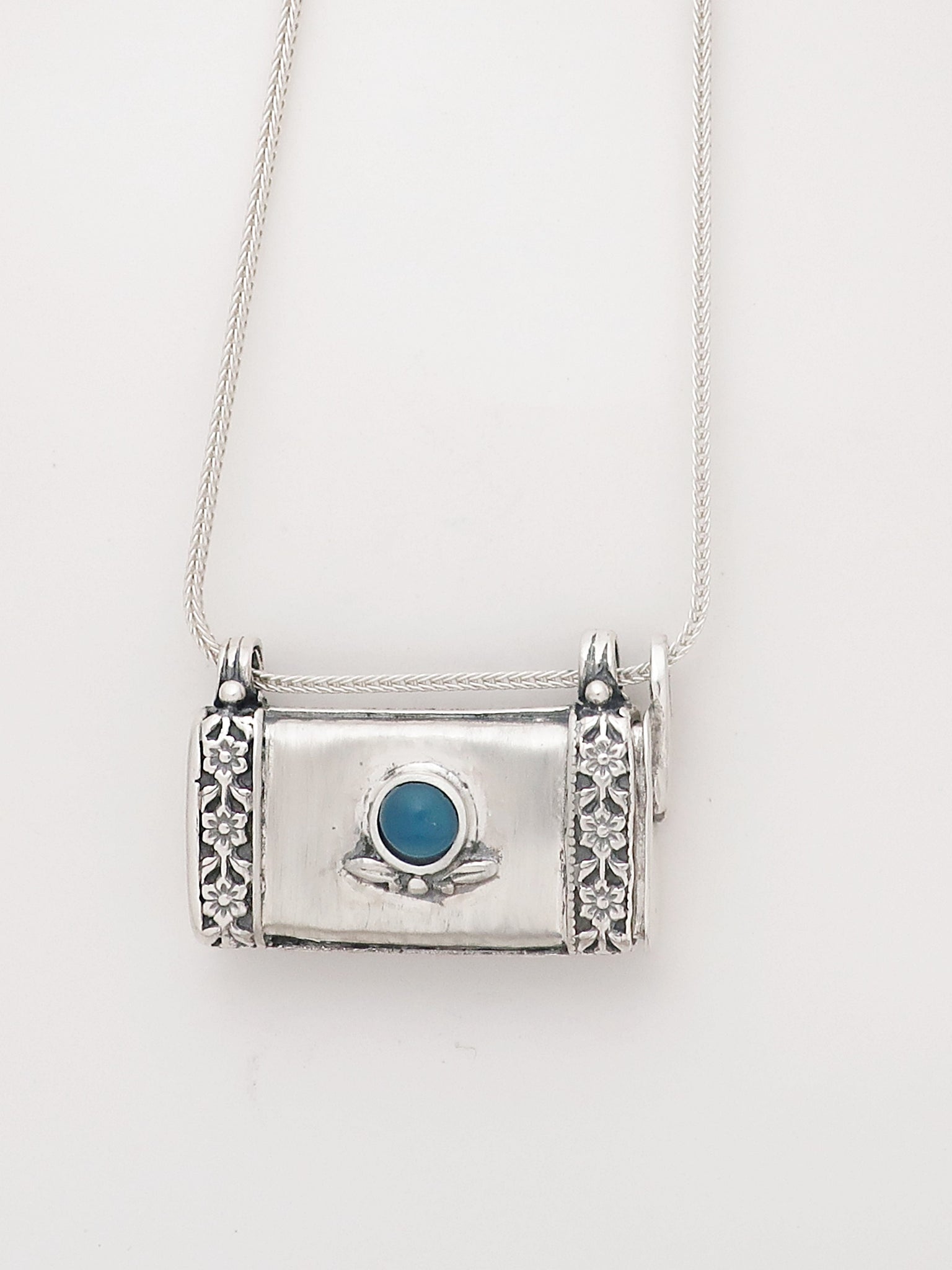 C13.5- Square Box Pendant with Opening Cap - Zehava Jewelry