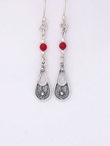 E64- Silver Earrings with Carnelian Beads