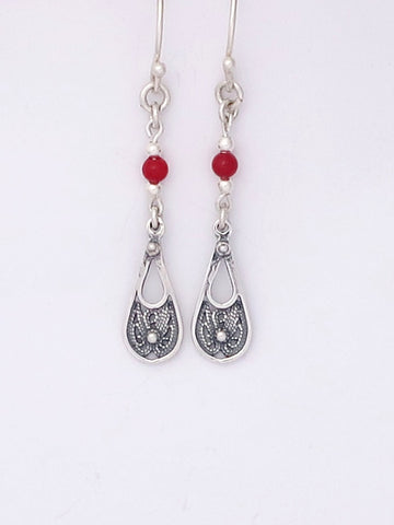 E64- Silver Earrings with Carnelian Beads