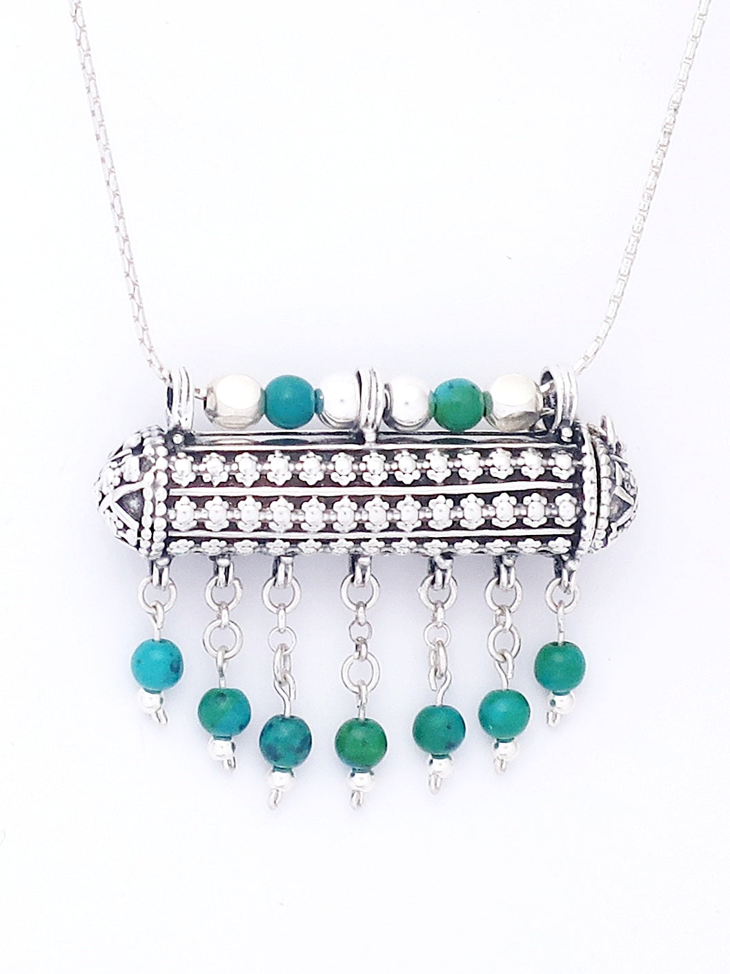 D5- Round box pendant with opening cap and Turquoise Beads