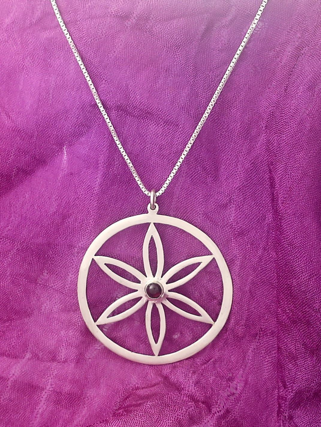 B54 -  Silver Flower Pendant with Garnet Stone - Zehava Jewelry