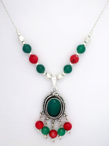 B220- Silver Necklace with Green Agate Stone