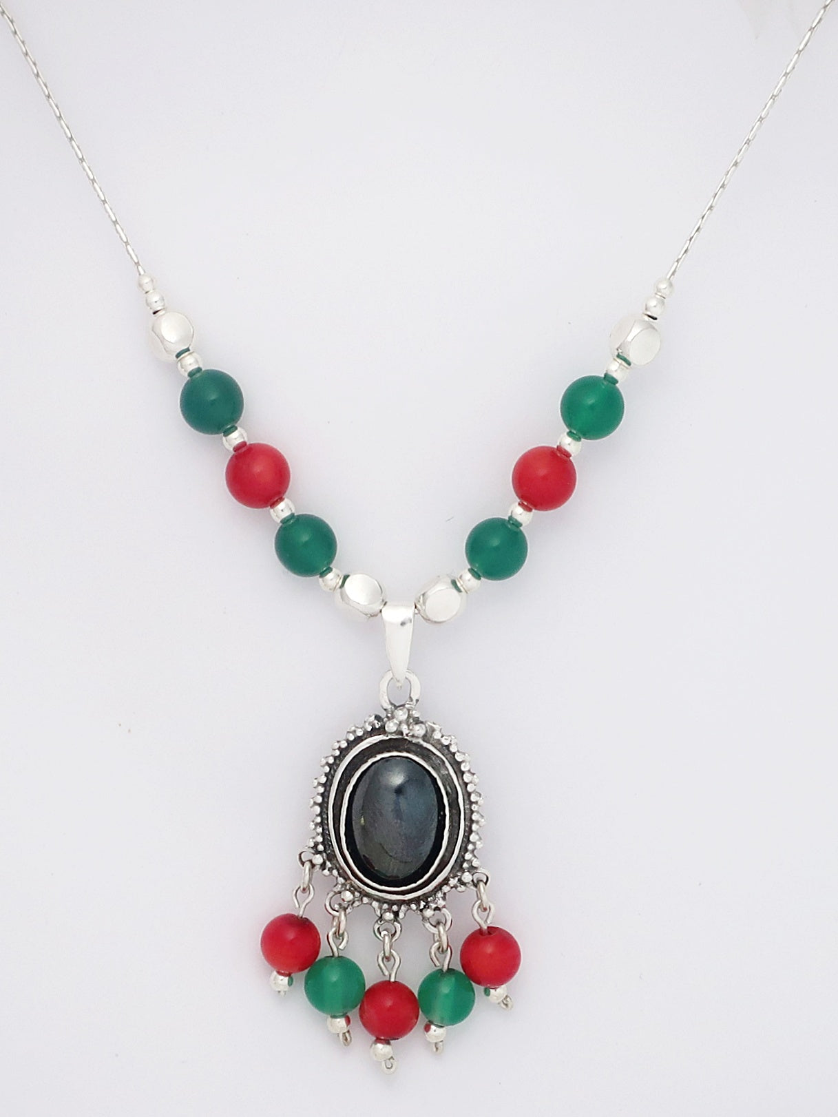 B220- Silver Necklace with Hematite/Green Agate Stone