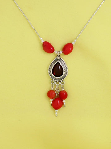 B58- Drop Silver Necklace