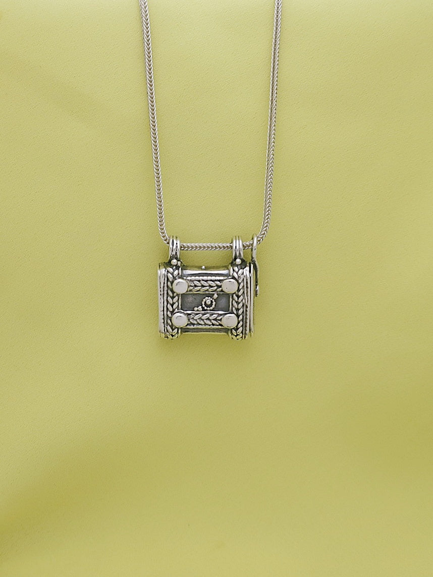 C3- Square Box Pendant with Opening Cap - Zehava Jewelry