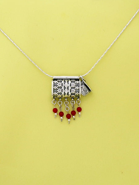 C38- Square Box Pendant with Opening Cap