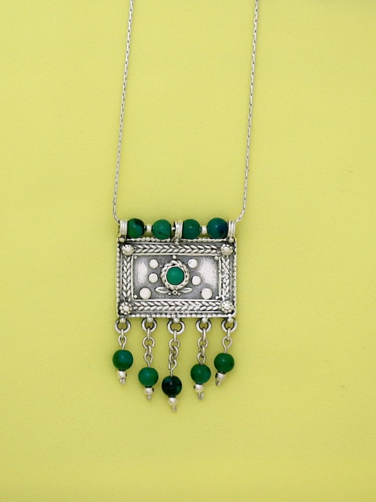 B122- Silve Necklace with Turquoise Stone