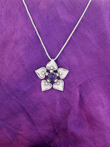 B209 - Flower Pendant with Amethyst Stone