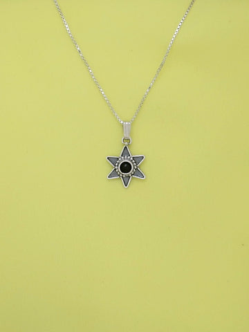 B46- Star Pendant with Onyx Stone