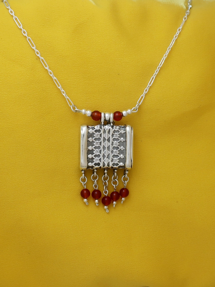 C47-  Square Box Pendant with Opening Cap