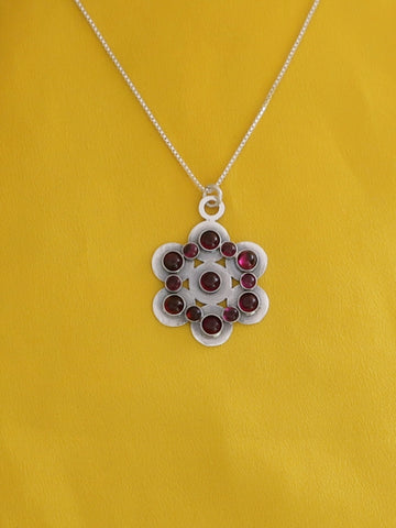 B180 - Silver Flower Pendant