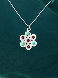 B169- Flower Pendant with Turquiose & Garnet Stones